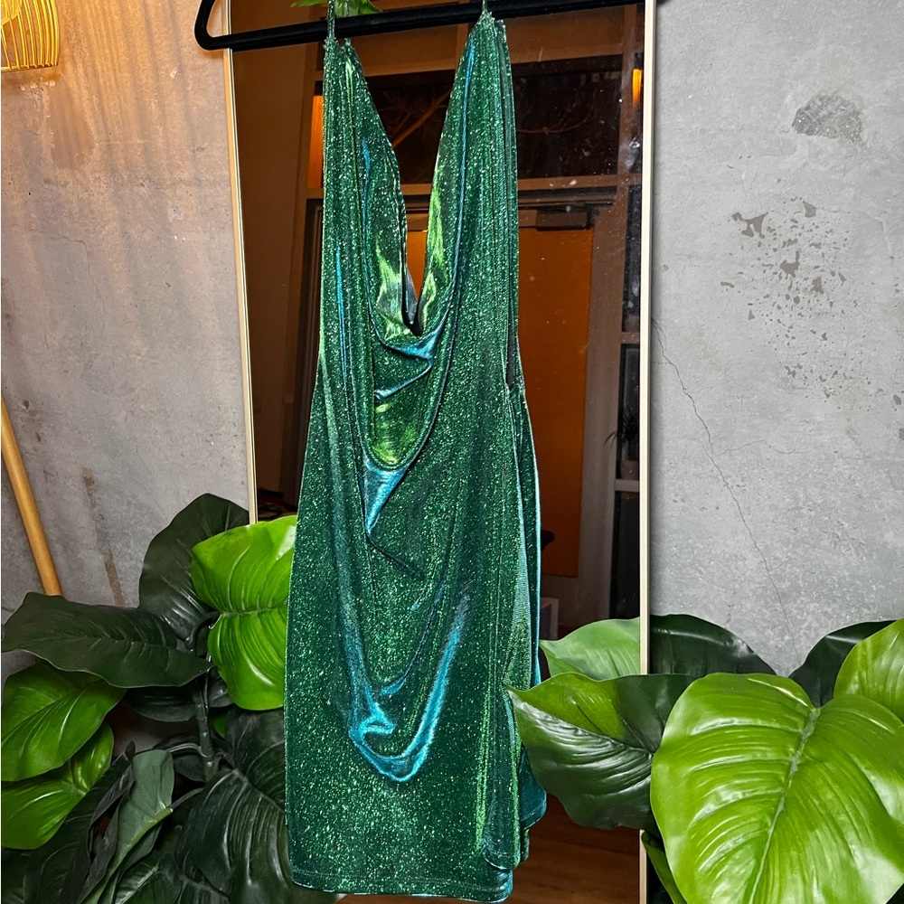 🌙 VERY SEXY GREEN COWL NECK DRESS! GLITTER GLAM! ✨